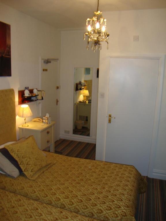 Sherwood Hotel - B&B Харогейт Стая снимка